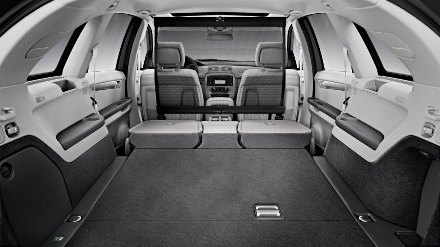  Mercedes-Benz R-Class 2011 года  (фото 18 из 186)